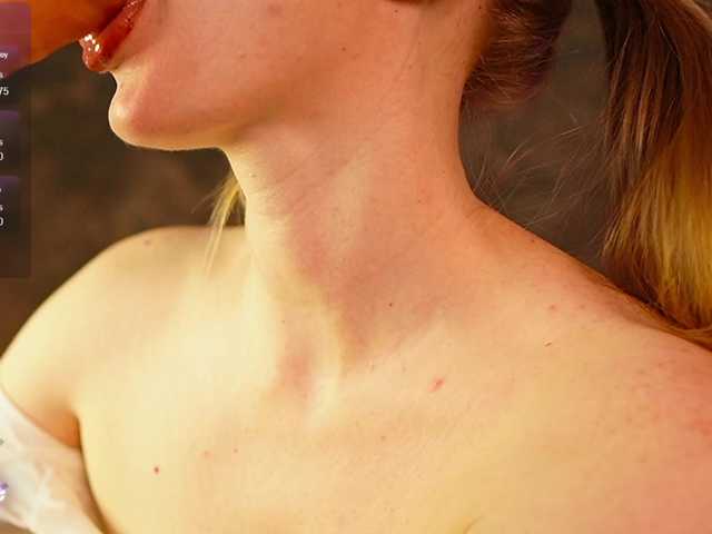 Live sex webcam photo for MissKristel #290464694