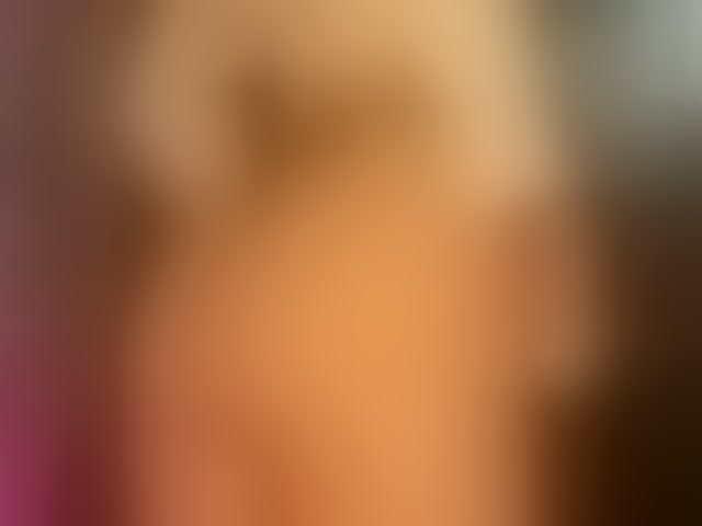 Live sex webcam photo for MissKristel #294143680