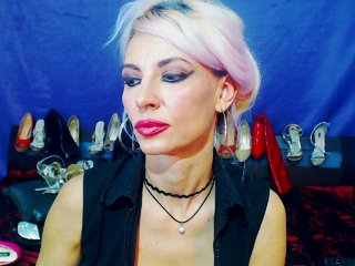 Live sex webcam photo for MissLaraHoney #213415652