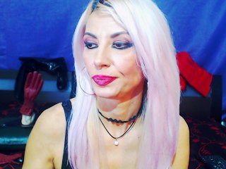 Live sex webcam photo for MissLaraHoney #213860065