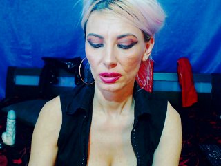 Live sex webcam photo for MissLaraHoney #214303127