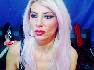 Live sex webcam photo for MissLaraHoney #215237355