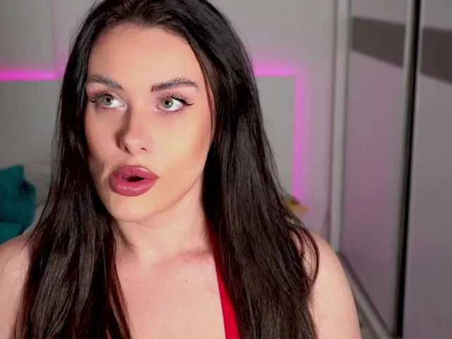 Live sex webcam photo for MissLexxxxi #290438760