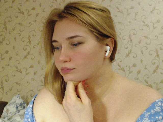 Live sex webcam photo for MissLilyAbrams #290633225