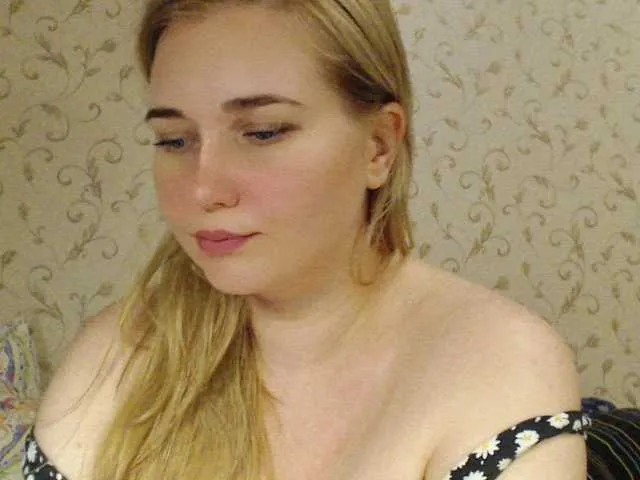 Live sex webcam photo for MissLilyAbrams #291599279