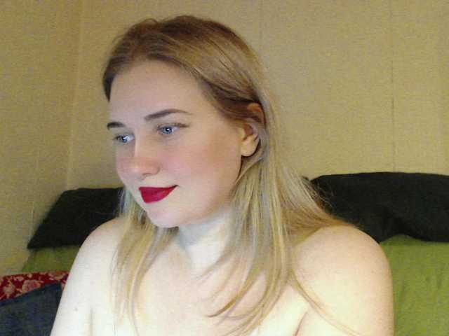 Live sex webcam photo for MissLilyAbrams #292145094