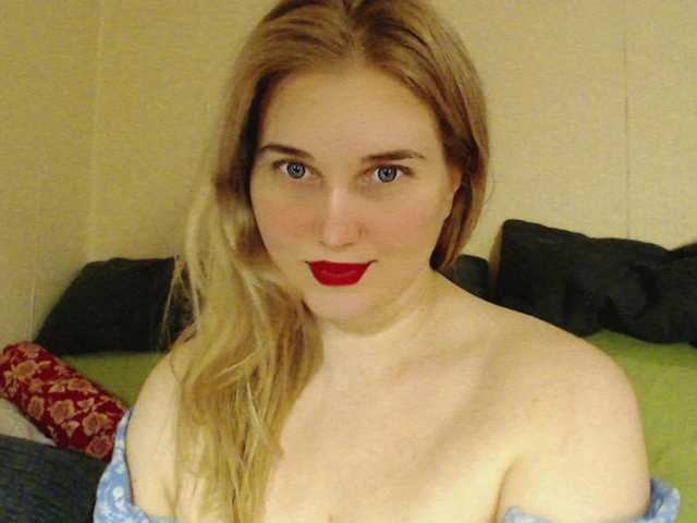 Live sex webcam photo for MissLilyAbrams #292157402