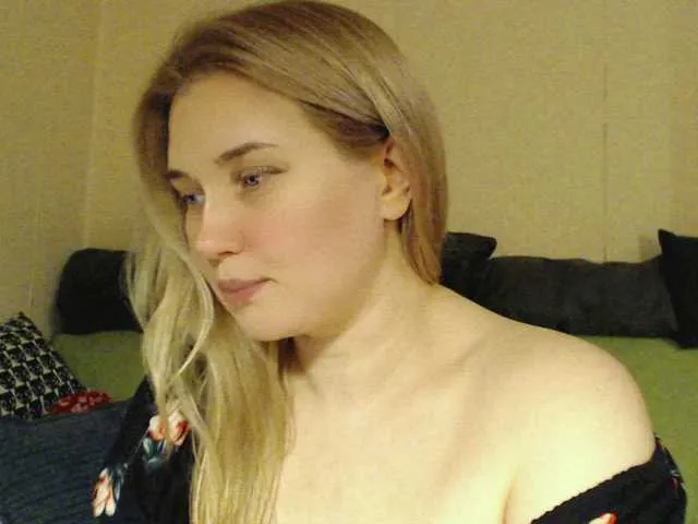 Live sex webcam photo for MissLilyAbrams #292297296
