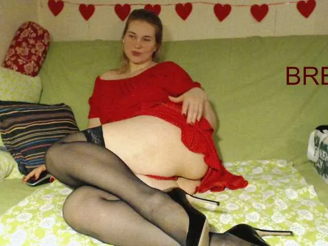 Live sex webcam photo for MissLilyAbrams #294335605