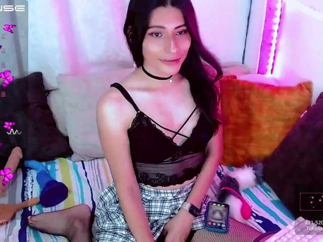 Live sex webcam photo for MissLua #276049794