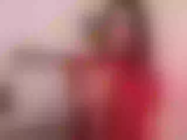 Live sex webcam photo for MissLullu #288090087