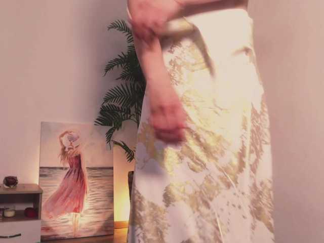 Live sex webcam photo for MissLullu #291204749