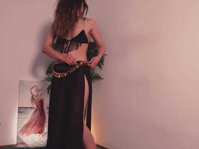 Live sex webcam photo for MissLullu #291219784