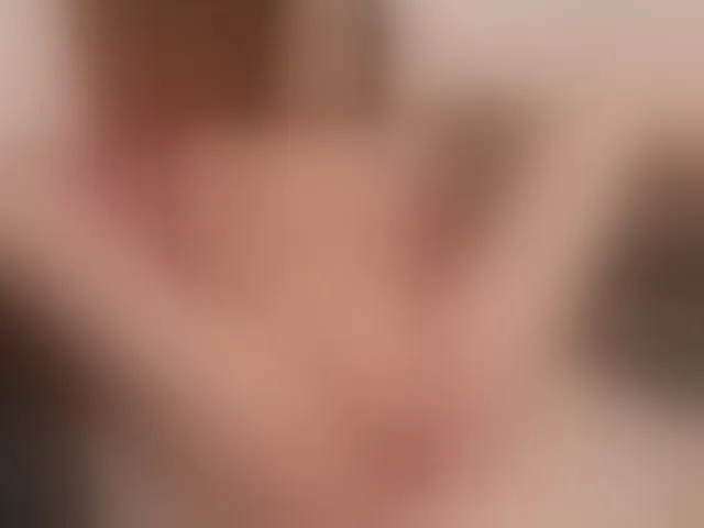 Live sex webcam photo for MissLullu #292680955