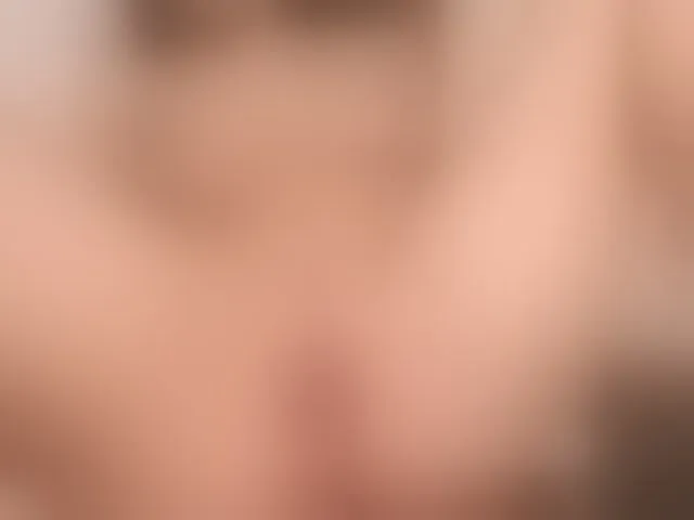 Live sex webcam photo for MissLullu #292699683