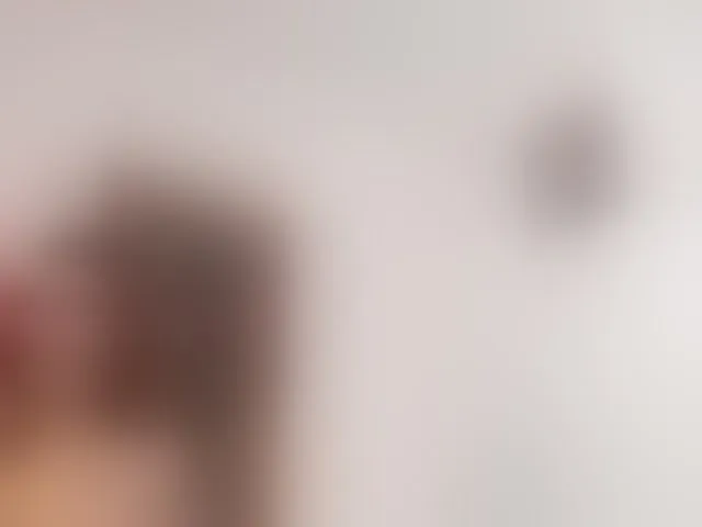 Live sex webcam photo for MissLullu #292966250