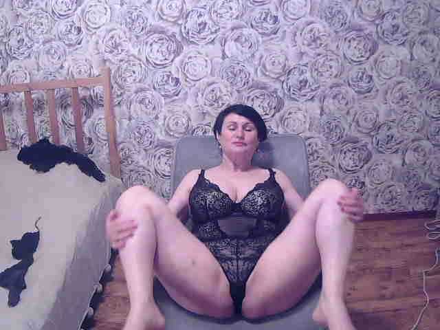 Live sex webcam photo for MissMarsel #273179684