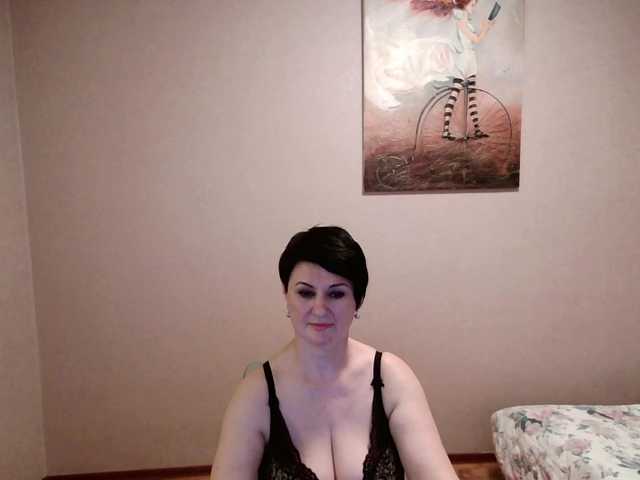 Live sex webcam photo for MissMarsel #273371193