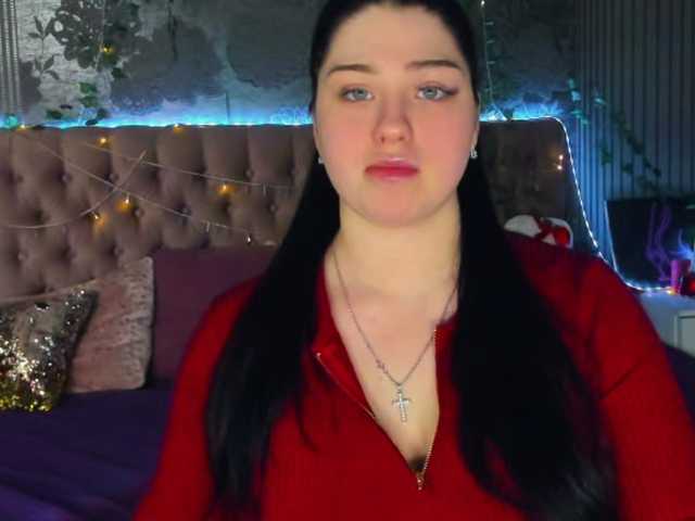 Live sex webcam photo for MissMillss #290374684