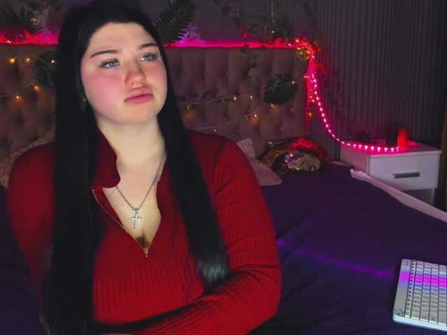 Live sex webcam photo for MissMillss #290519814