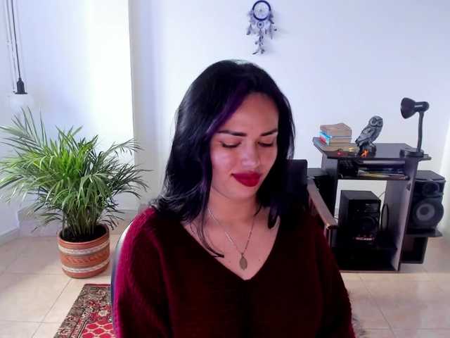 Live sex webcam photo for MissMorgana #273849893
