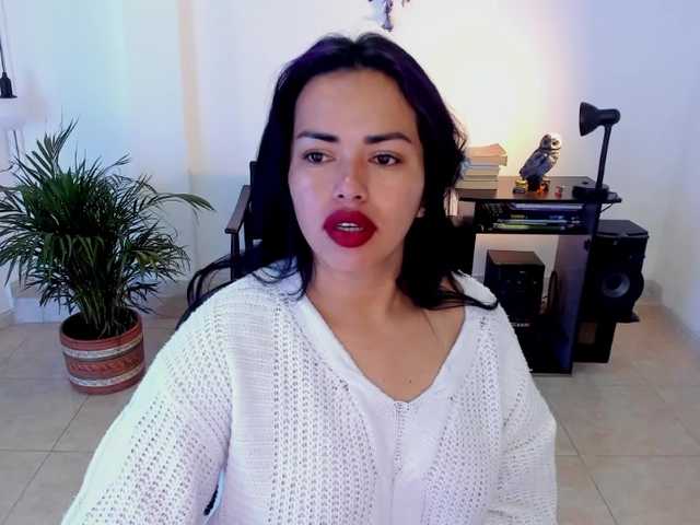 Live sex webcam photo for MissMorgana #273909697