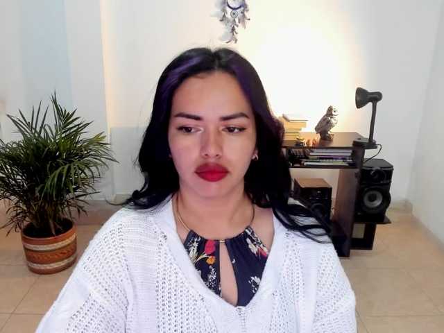 Live sex webcam photo for MissMorgana #273940622