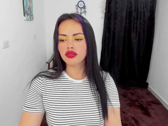 Live sex webcam photo for MissMorgana #274250625