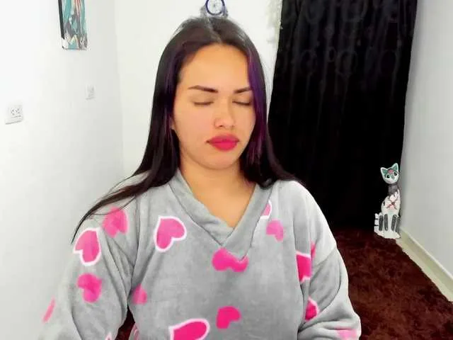 Live sex webcam photo for MissMorgana #274477150