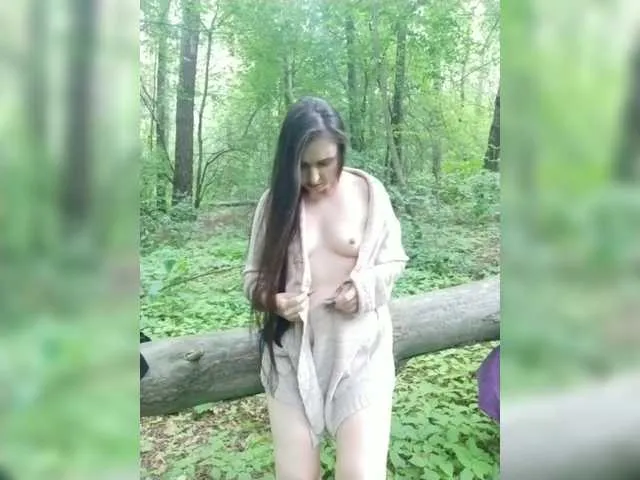 Live sex webcam photo for MissPoison #291143989