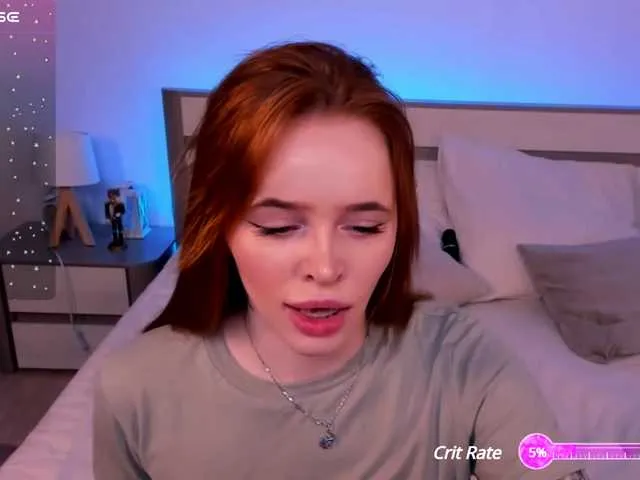 Live sex webcam photo for MissRedFox #290345745