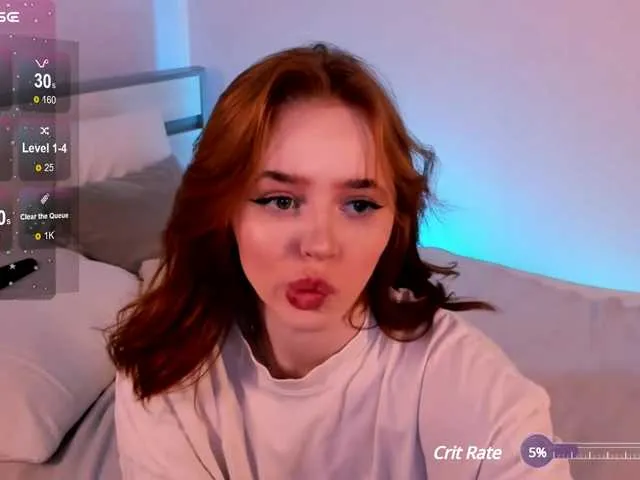Live sex webcam photo for MissRedFox #290486390