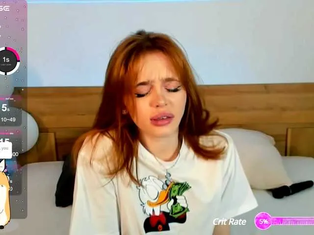 Live sex webcam photo for MissRedFox #290646402