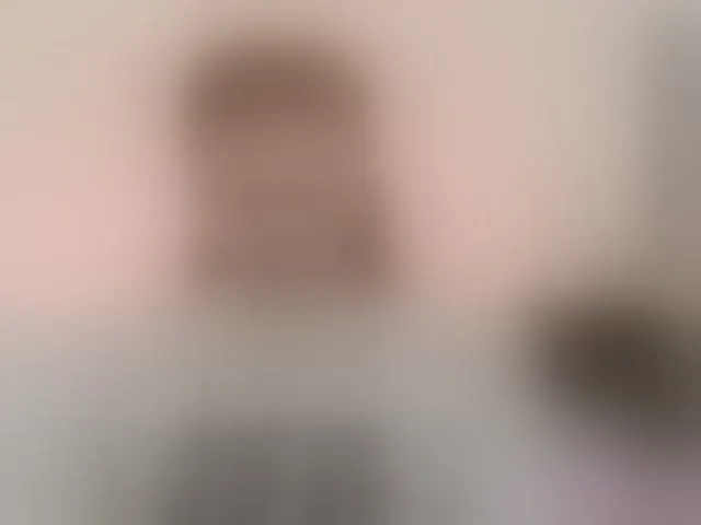 Live sex webcam photo for MissRedFox #292474396