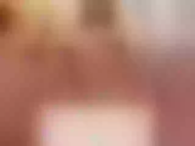 Live sex webcam photo for MissSandraa #276359786