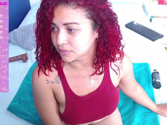 Live sex webcam photo for MissStephania #275650964