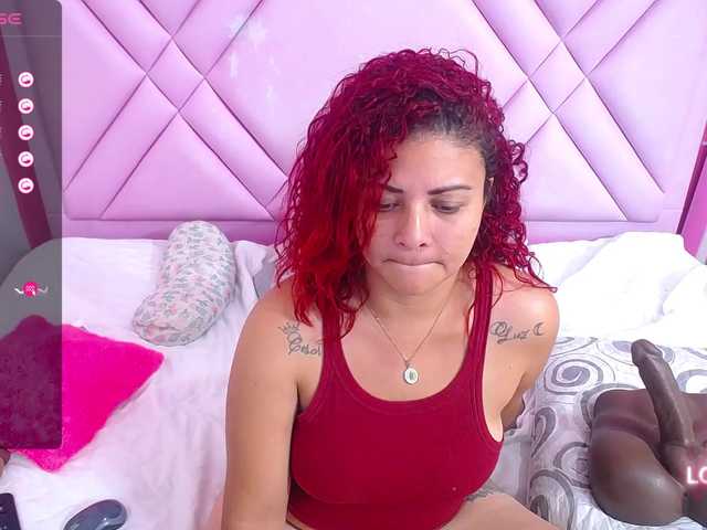 Live sex webcam photo for MissStephania #276076364