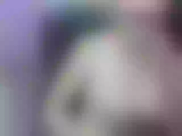 Live sex webcam photo for MissSweetie69 #272291444