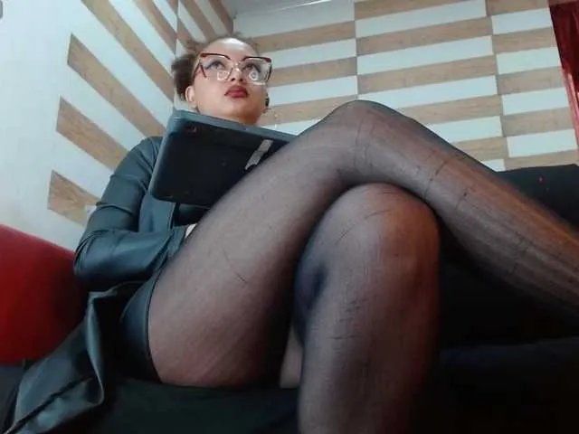 Live sex webcam photo for MissVioleta #291353297