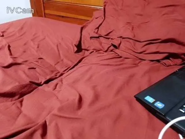 Live sex webcam photo for Missaudreys #290781195