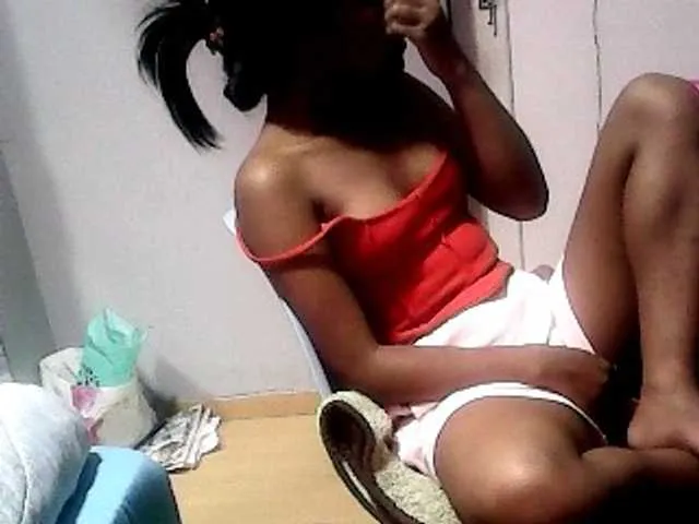 Live sex webcam photo for Missaudreys #292235104