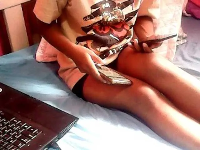 Live sex webcam photo for Missaudreys #292487210