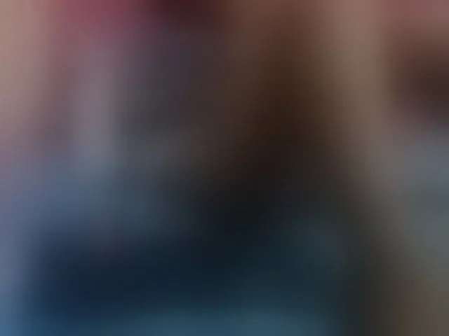 Live sex webcam photo for Missaudreys #293422380