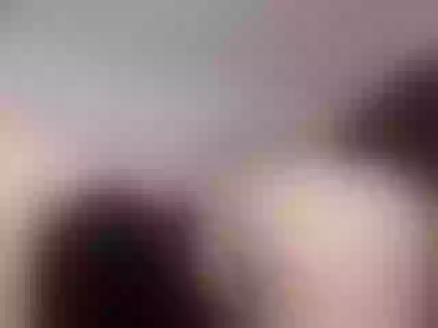 Live sex webcam photo for Missblair12 #290658421