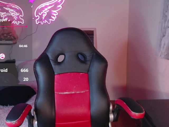 Live sex webcam photo for Missdennise #290843779