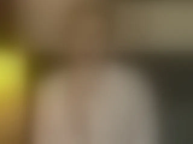 Live sex webcam photo for MisshaNight #293637921