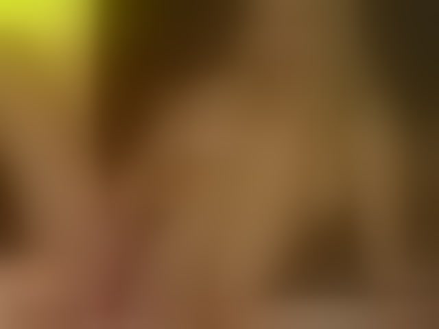 Live sex webcam photo for MisshaNight #294063210