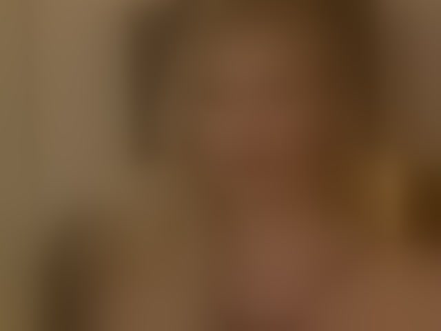 Live sex webcam photo for MisshaNight #294196150