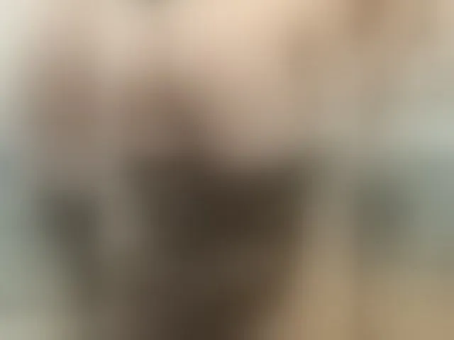 Live sex webcam photo for Misslyolika #292539411