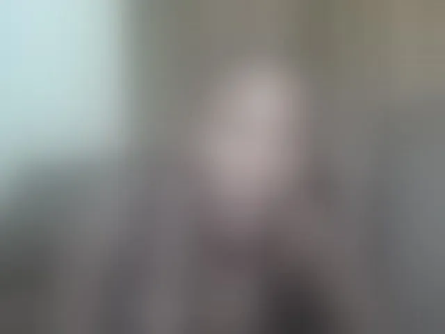 Live sex webcam photo for Missprettygal #293367076